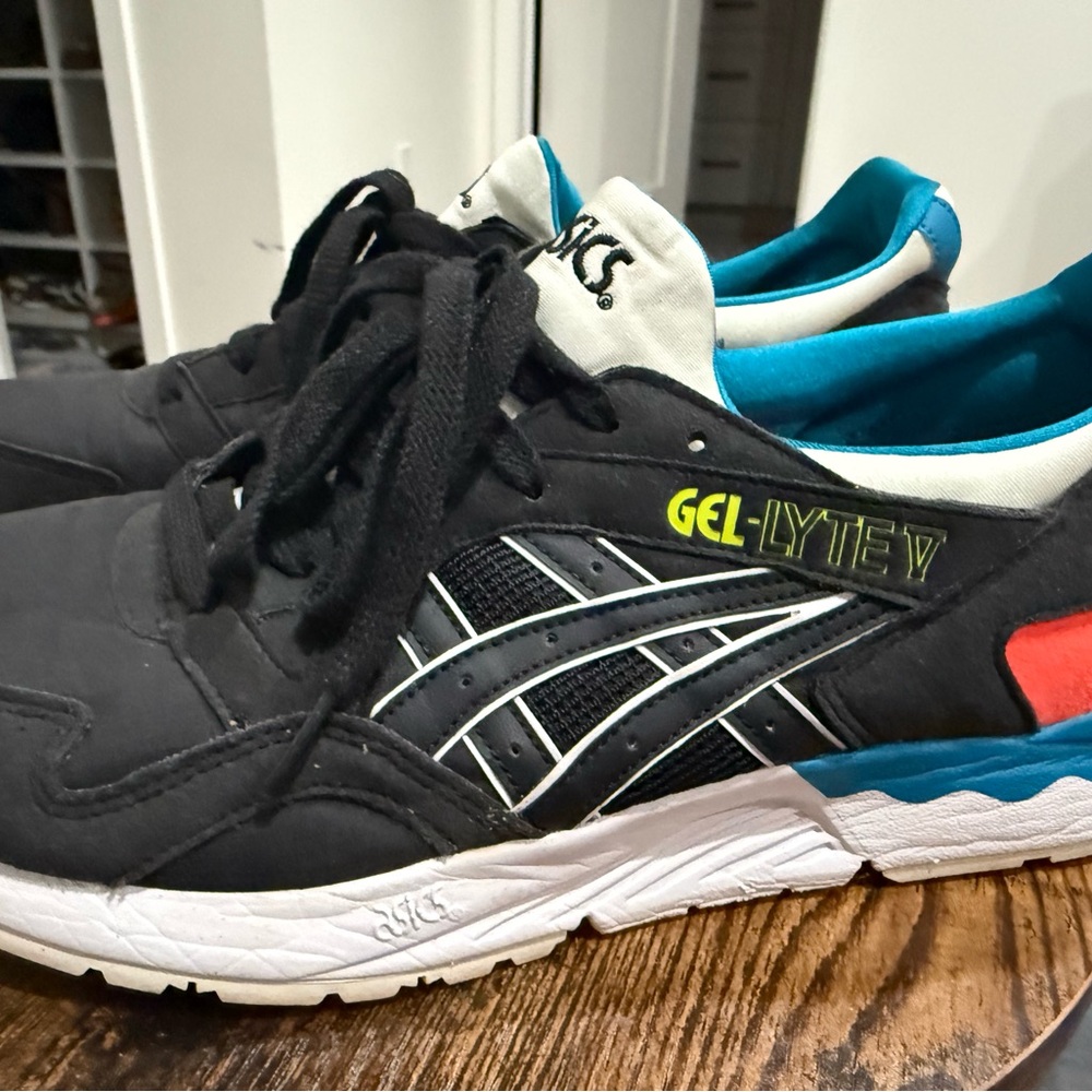 ASICS GEL-Lyte V Men's Black Athletic Sneakers mens 11